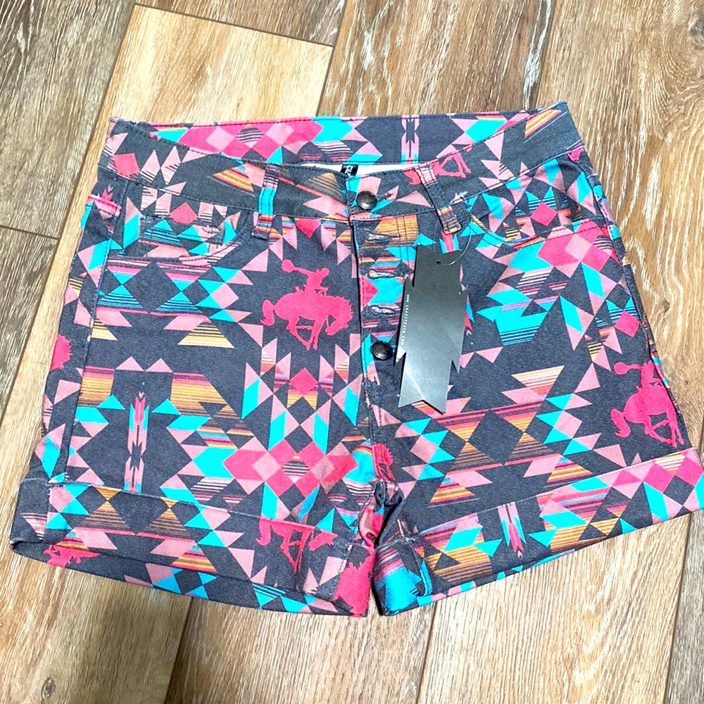 Western Shorts Size M